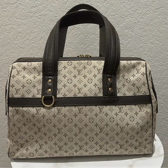 Louis Vuitton JosephineGM Brown
Monogram Hand Bag - Picture 10 of 14